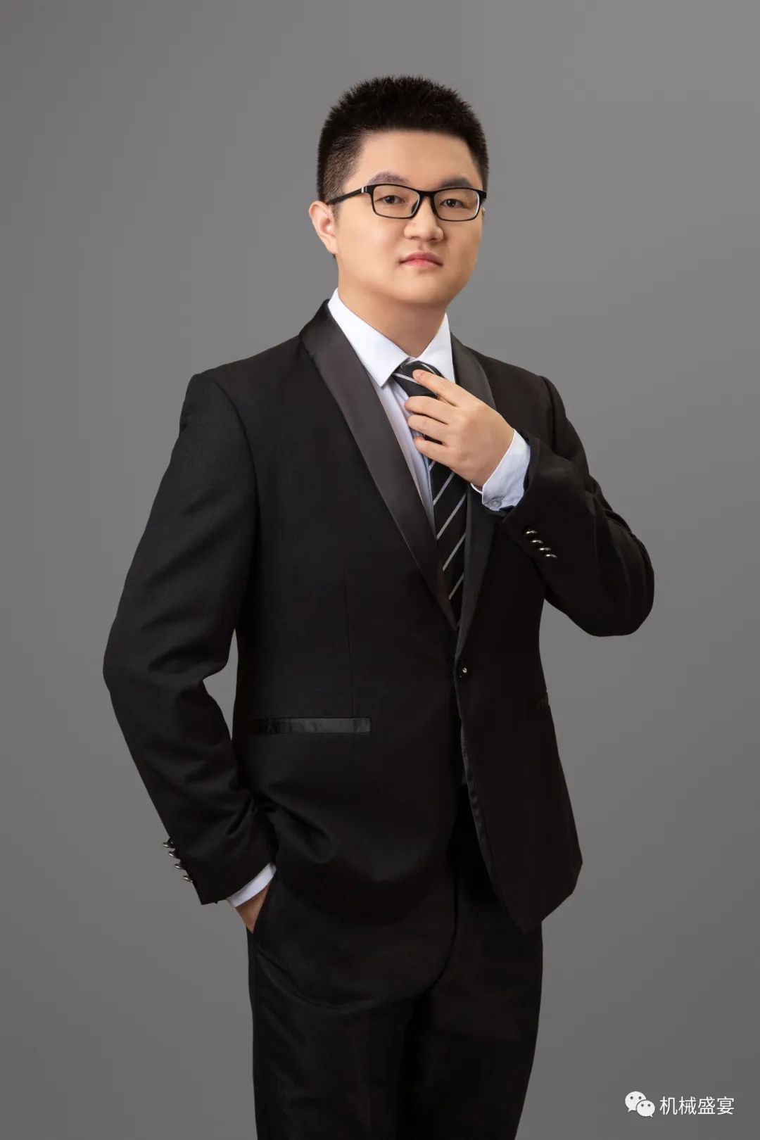 工程机械行业专题——海阔凭鱼跃|挖掘机_新浪财经