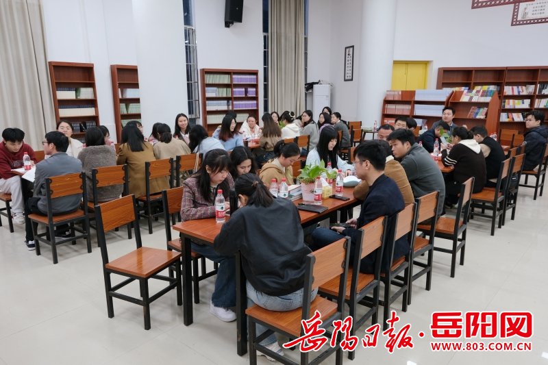 华容一中:放飞青春翅膀 构筑教育未来_新浪财经_新浪网