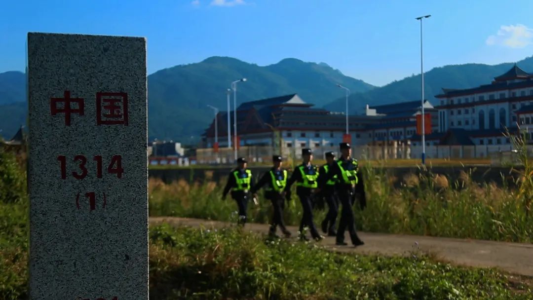 春日里的峒中口岸,有景更有"警"_新浪财经_新浪网