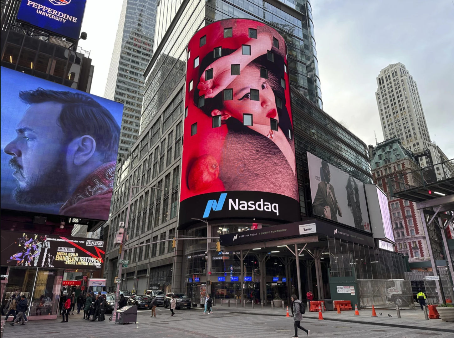▲纳斯达克在纽约时代广场的宣传屏幕