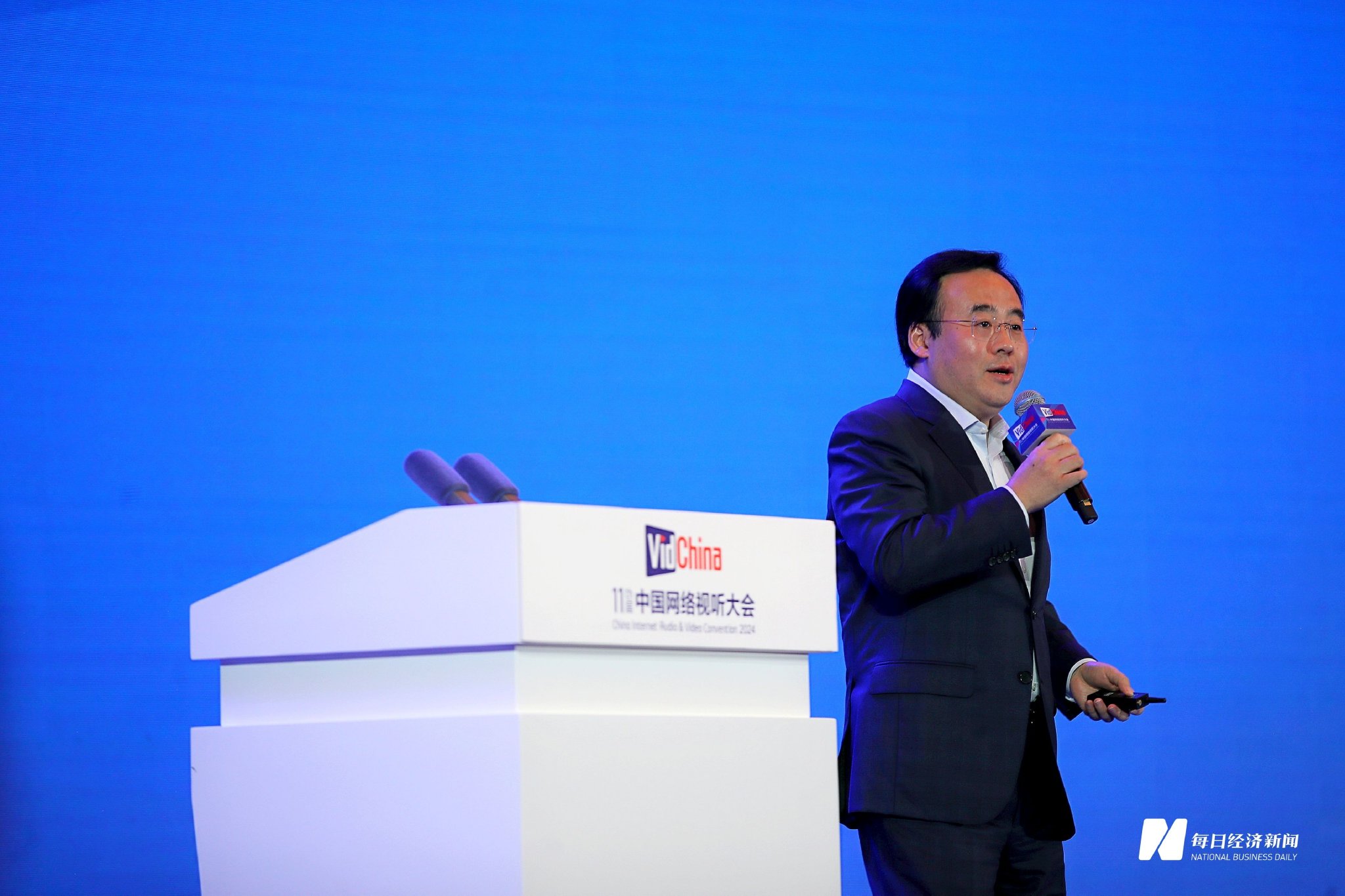 b站董事长兼ceo陈睿:人人都会做视频,更要"卷"高质量内容怎样让融合