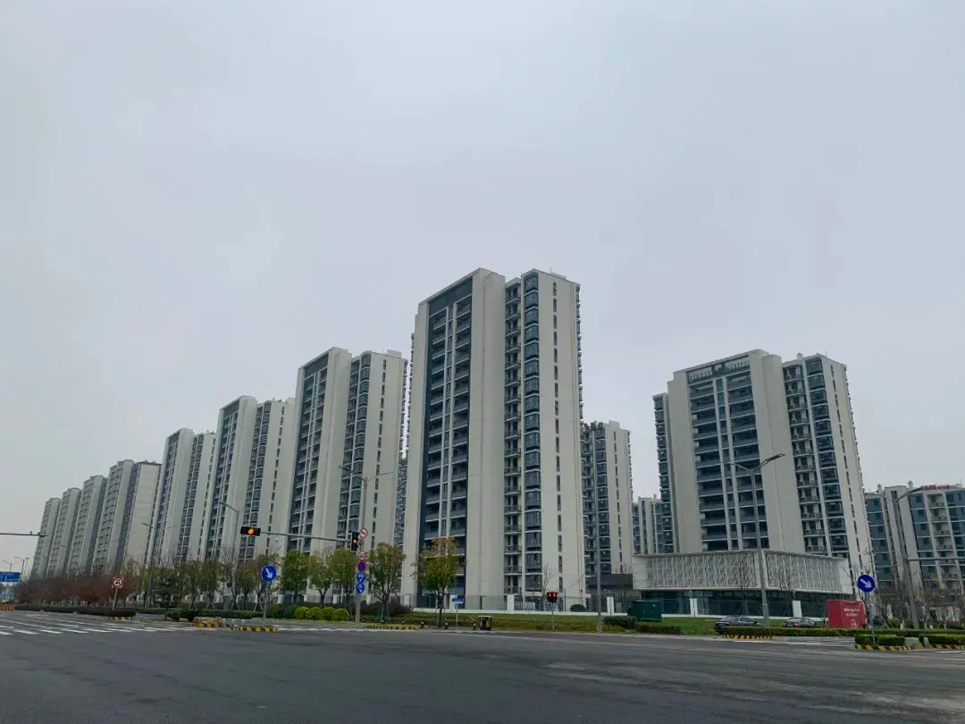 江苏某新建小区 每日经济新闻资料图