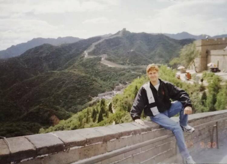 上世纪90年代，格雷格在中国旅游