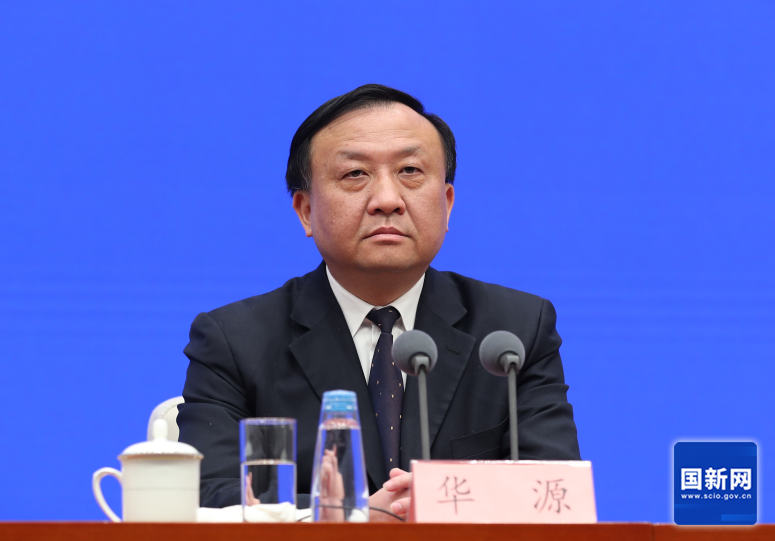 上海市委常委,副市长华源.&nbsp; &nbsp;国新网 图