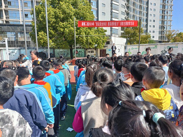 湘钢二校:消防安全演练增强师生安全意识_新浪财经_新浪网