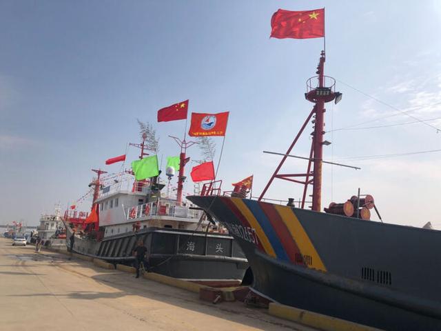 图为连云港赣榆区青口渔港。