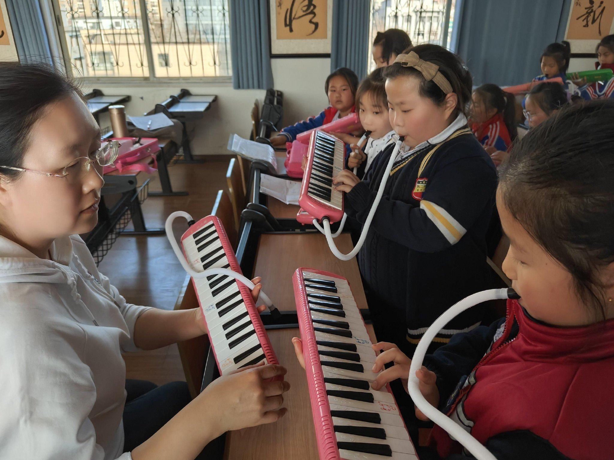 梁园区凯旋路第二小学社团活动纪实|社团_新浪财经_新浪网