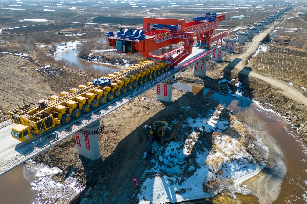 高铁建设的春日新图景