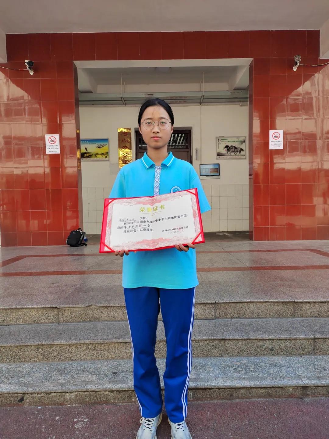 冠军来了南阳市三中绳武精英跳绳社团捷报频传