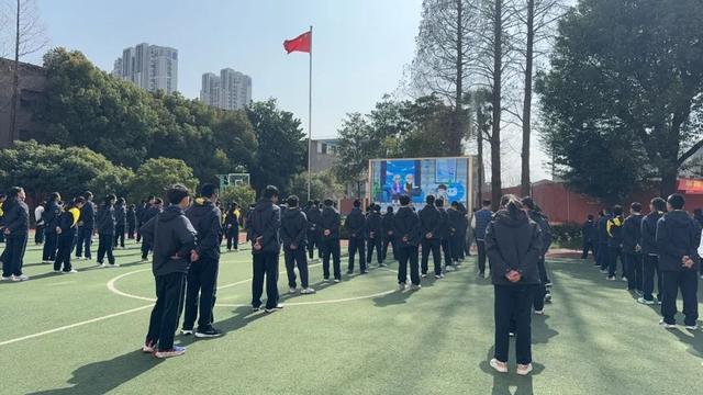 上海东辽阳中学杨浦区水丰路小学分校杨浦区世界小学长白二村小学分校