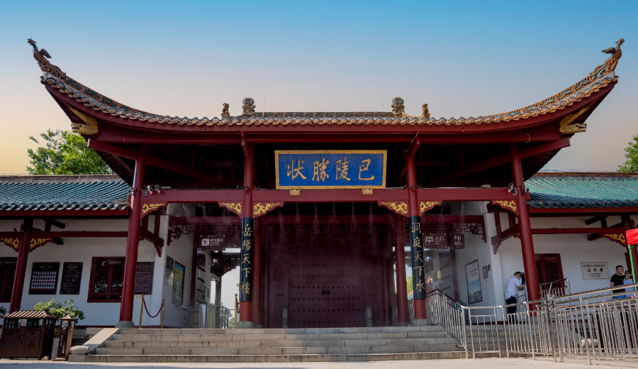 背古诗词免门票文旅融合带来知识变现乐趣