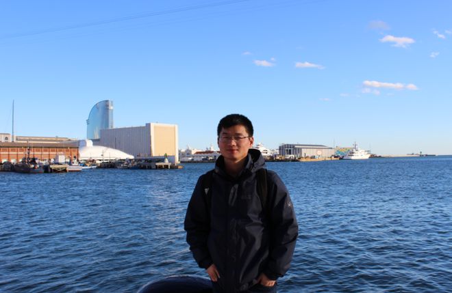 科学家用卟啉造出电化学聚合物,电池放电比容量高达