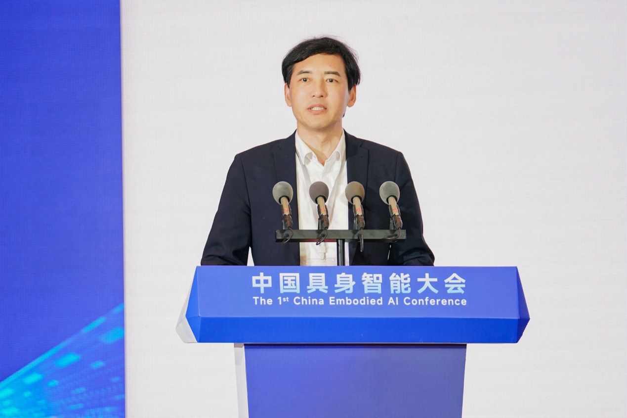 中国工程院外籍院士张建伟:与垂直领域的融合是中国具身智能落地的重