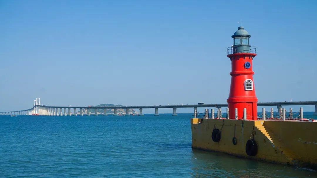 南澳岛,这个被大自然精心雕琢的瑰宝,以其独特的海岛风情和丰富的旅游