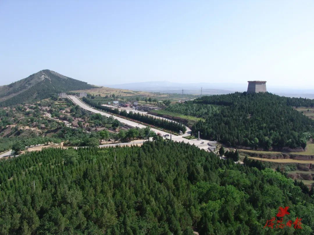 深化三个年活动高质量发展一线行丨咸阳日报全媒体行动走进乾县