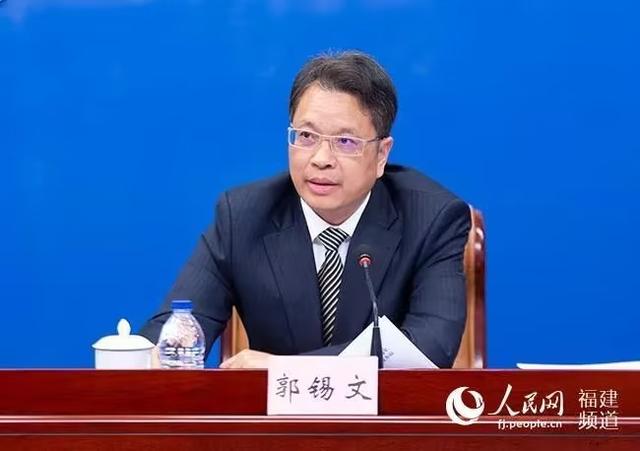 《贵州新闻联播》消息,3月31日至4月1日,贵州省委书记徐麟到黔南州
