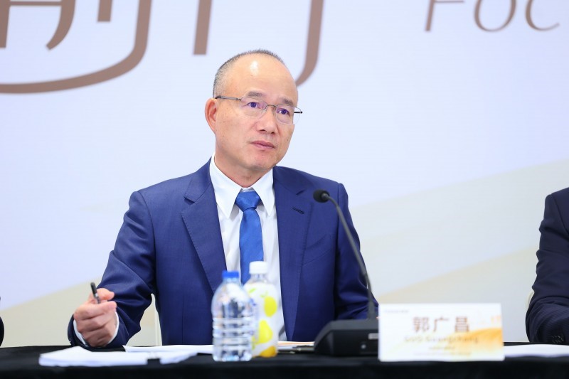 复星国际董事长郭广昌"过去一年,面对外部经济环境的波动,我们的产业