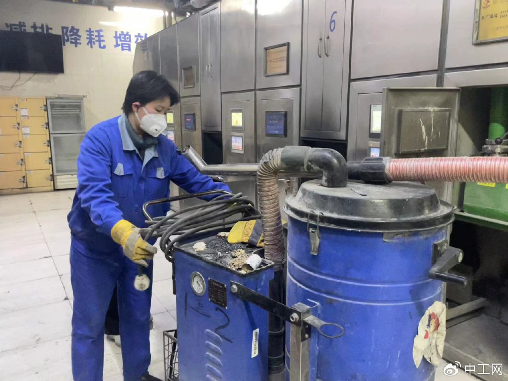 特稿200|我在八宝山当火化师_新浪财经_新浪网