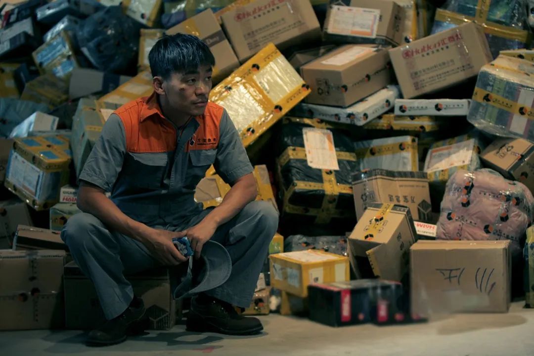 快递能上门了但快递小哥要被罚垮了