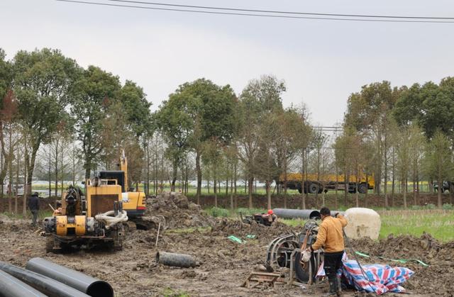 的相连相通,在改善梁田灌溉及耕作条件的同时提高土地利用率和粮食产