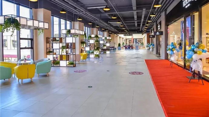 100个网红打卡地之王府井远洋赛特奥莱_新浪财经_新浪网