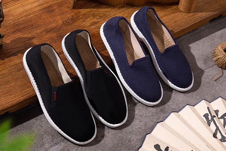 售价:159元起/双【泗州草本老布鞋】这种制鞋方式,你很难不佩服中国手