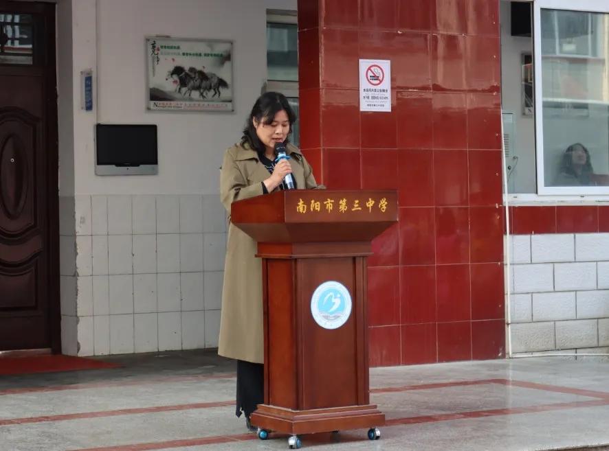 科技筑梦 未来有我——南阳市三中师生微科技闪亮登场|南阳市_新浪