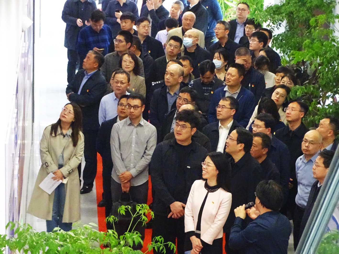 百名机关干部进企业听诉求解难题|扬州市_新浪财经_新浪网