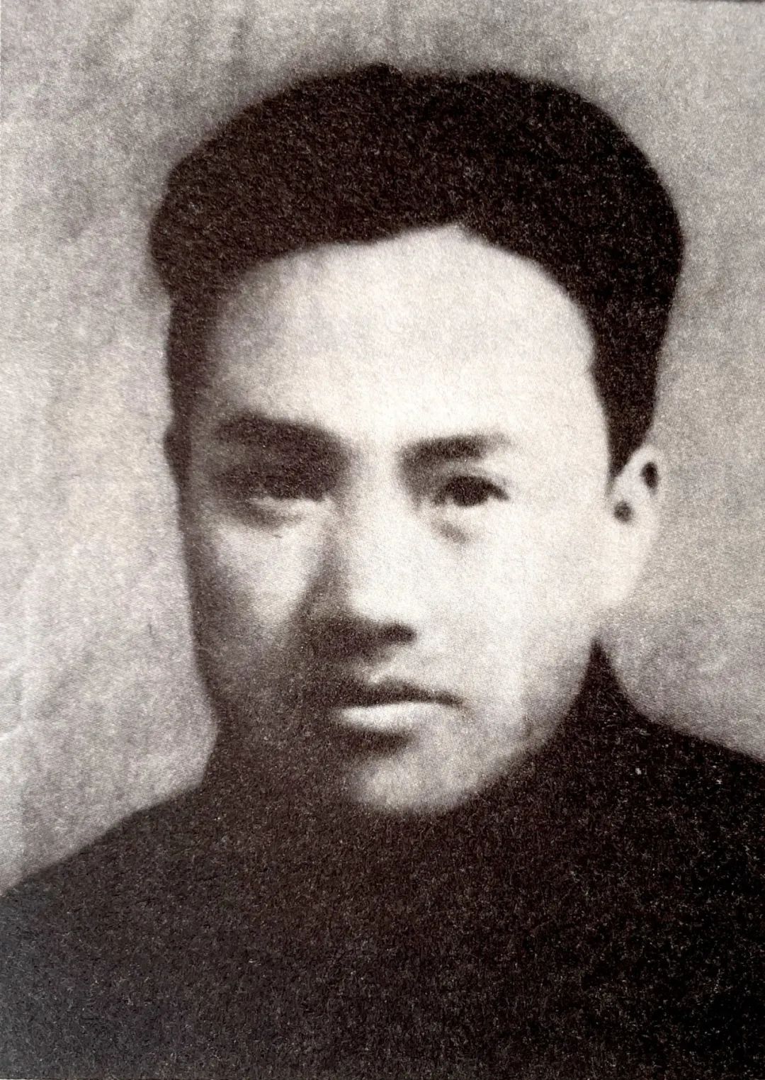 热剧追风者引发学子追思先烈纵使百年之后他们依然活在校园根深之处