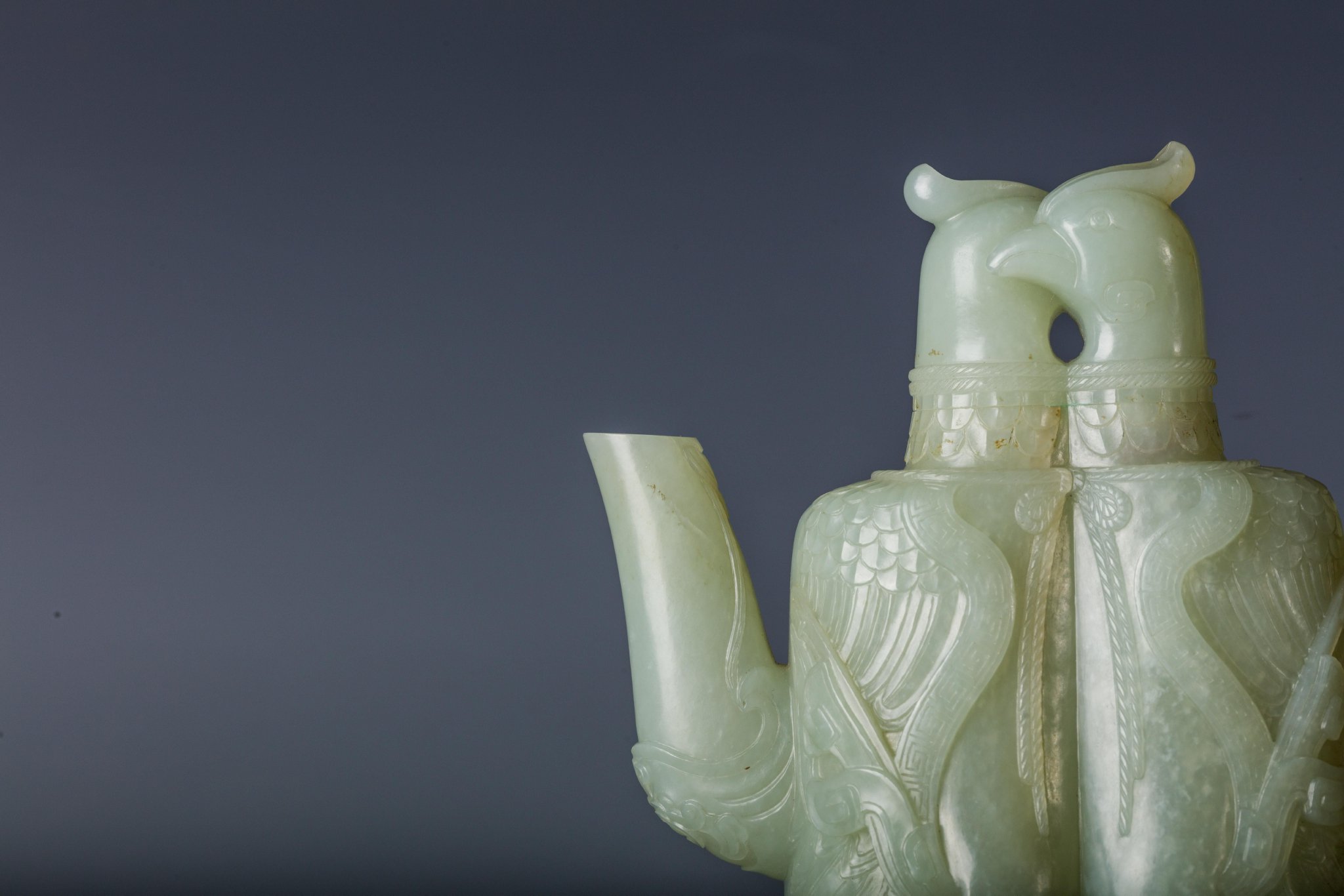 先来个贴贴|玉器_新浪财经