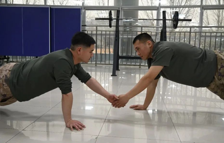 密切官兵关系,这个旅有妙招……|官兵友爱歌_新浪财经_新浪网