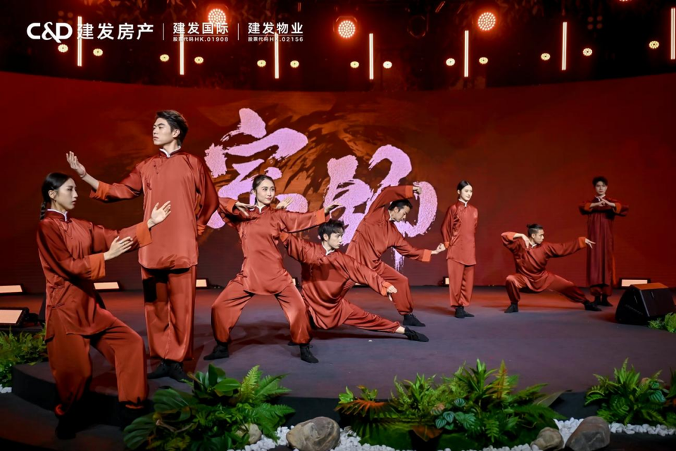 心归东方，俯拾诗意——建发房产新中式新品「诗意东方」正式发布|东方市_新浪财经_新浪网