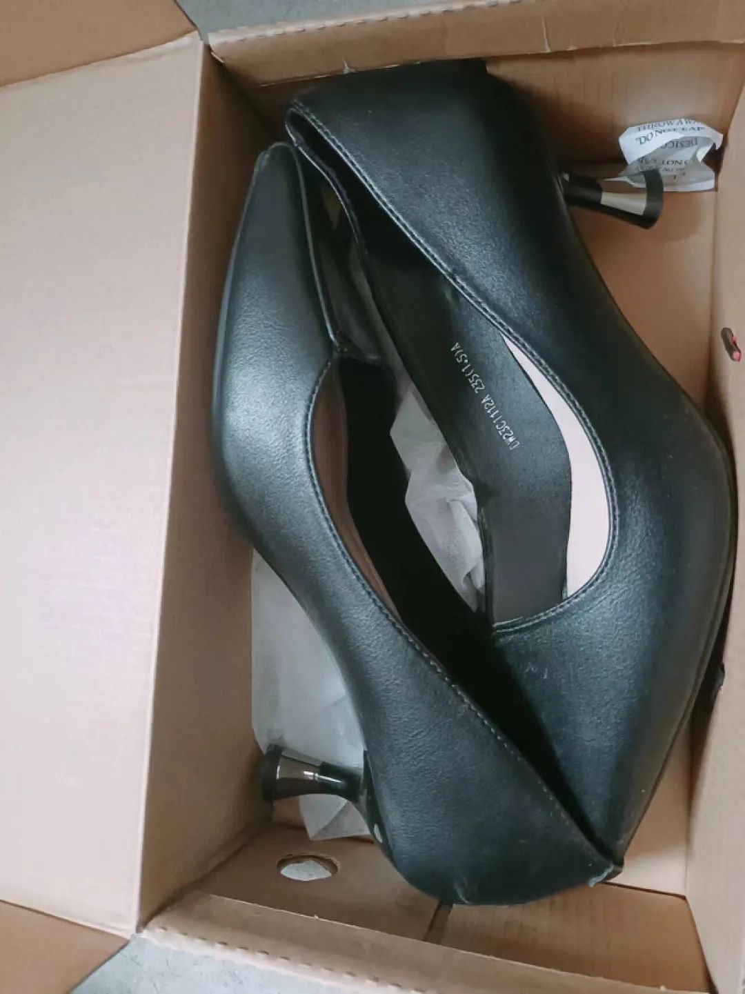 高跟鞋为什么被女性们抛弃