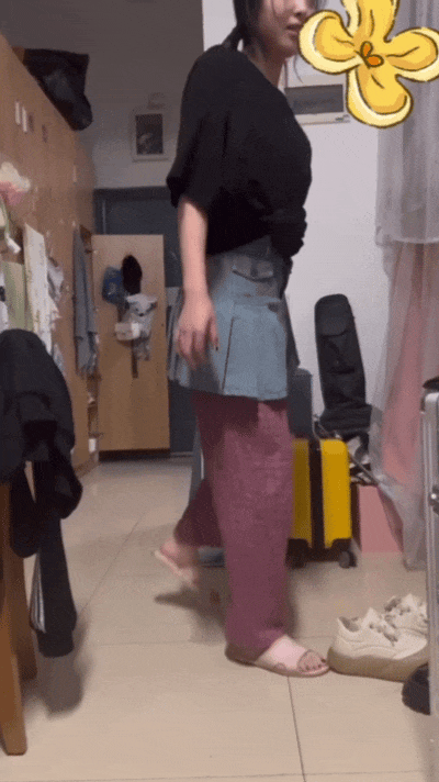 转圈扭胯女生场