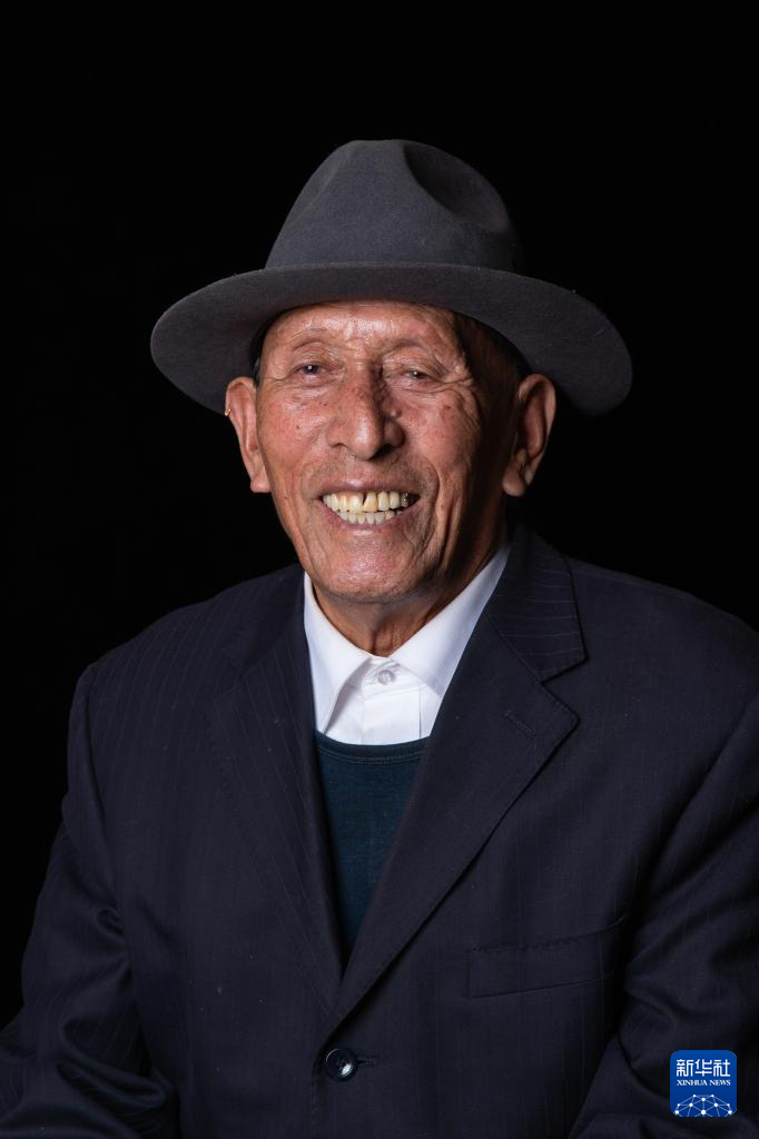 苦难与新生——西藏翻身农奴影像档案:洛桑_新浪财经_新浪网