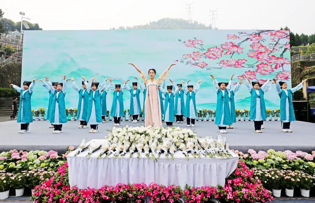 殡葬改革惠民生 文明新风扑面来|清明节_新浪财经_新浪网