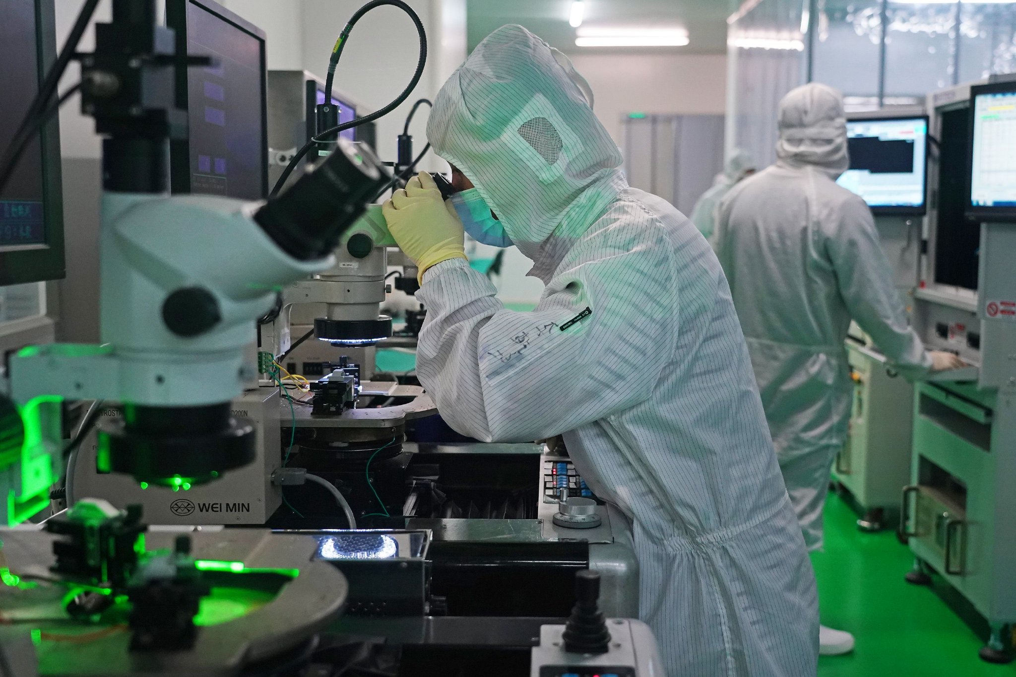 “既多出科技成果,又把科技成果转化为实实在在的生产力”