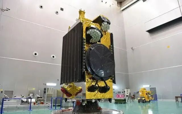 亚太6D卫星重5.55吨。图源：亚太星通