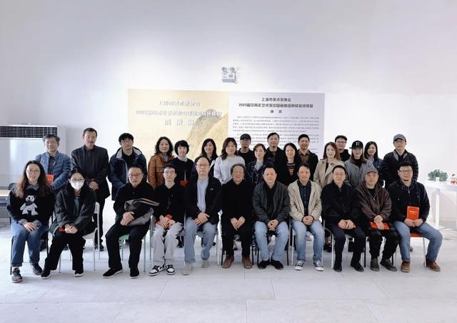 张培成,张文军,丁设,倪巍从各自角度对本届高研班的教学和组织情况作