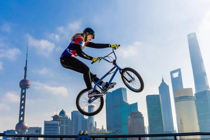 自由式小轮车基础知识自由式小轮车全称是自行车摩托越野自由式小轮车