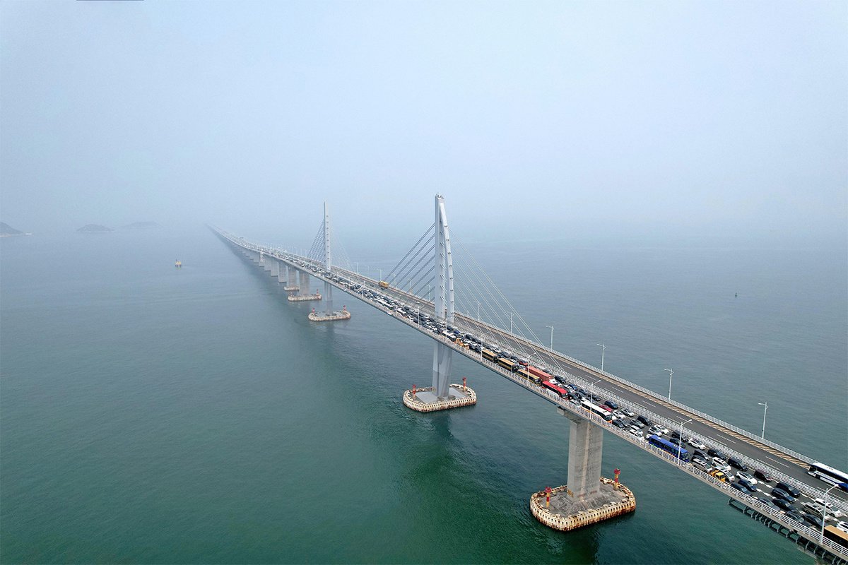 港珠澳大桥7天3次刷新车流量纪录