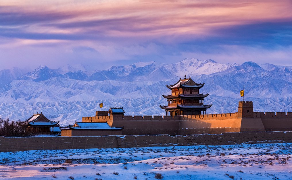 雪后的嘉峪关长城景色.(视觉中国)