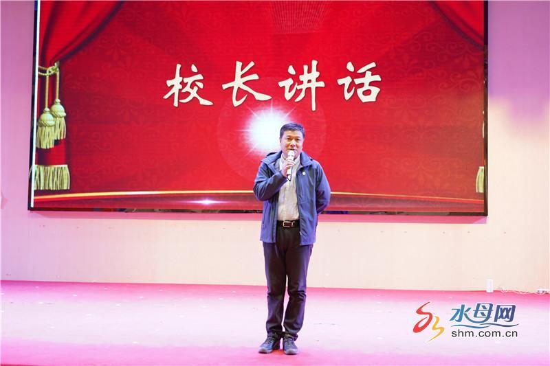 烟台港城中学第三届诗词大会拉开语言文化节帷幕