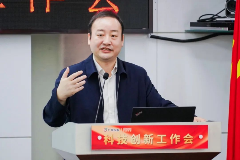 中金岭南党委副书记,董事,总裁潘文皓介绍了4位特聘