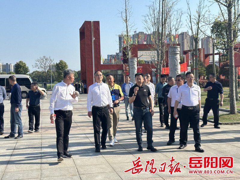 华容"智囊团"调研考察华容县职业中专|华容_新浪财经_新浪网