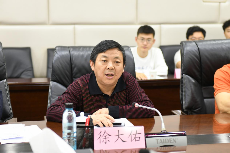 贵州财经大学校友会深圳代表处回校座谈并向母校"全球