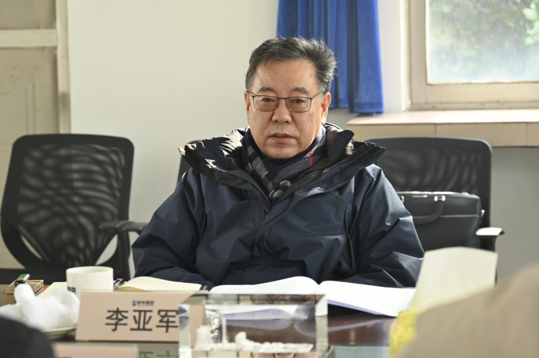 有关李亚军的最后一条信息为,2月8日,李亚军带队开展春节前安全检查和