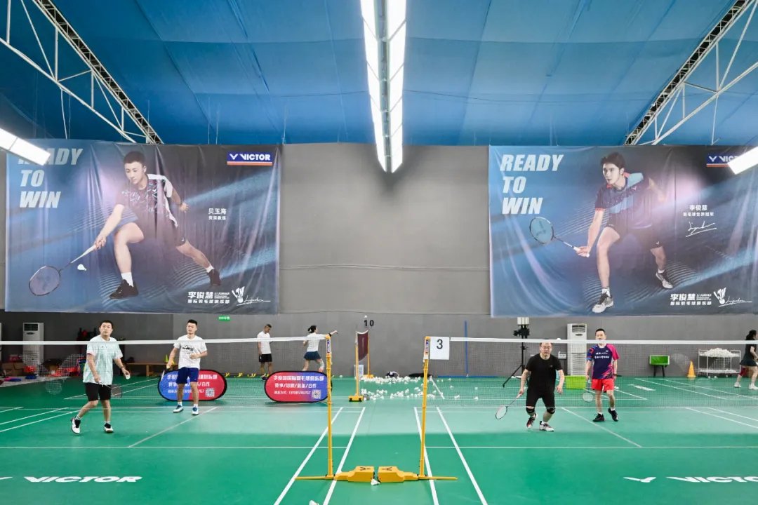 羽球世界冠军落户成都创业这次请你来踢馆