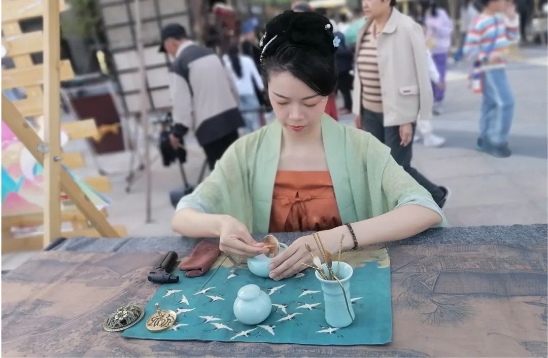 来源:开封市文化广电和旅游局值班编委:丁冠华审核:刘陆军编辑:李茜