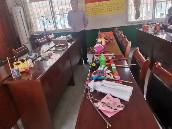 淅川县第三小学教育集团香花校区浩溪中心小学开展科学